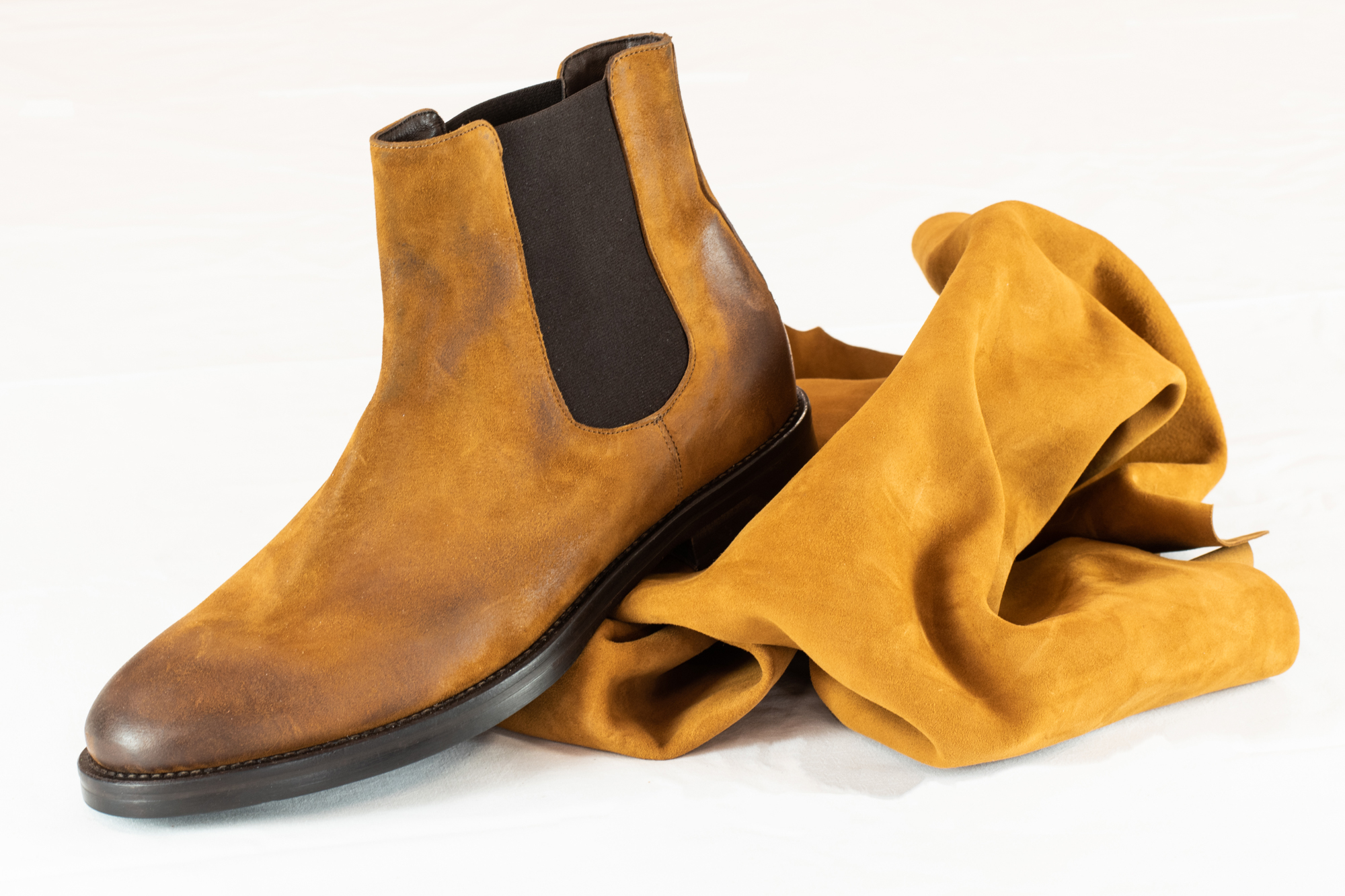 Rumba — pellame in capra, Materia Prima